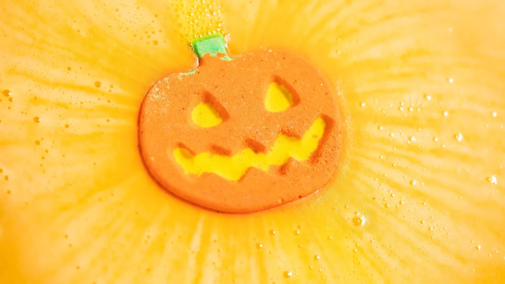 punkin pumpkin bath bomb halloween hero image 2020 93d17210 thumbnail 4096